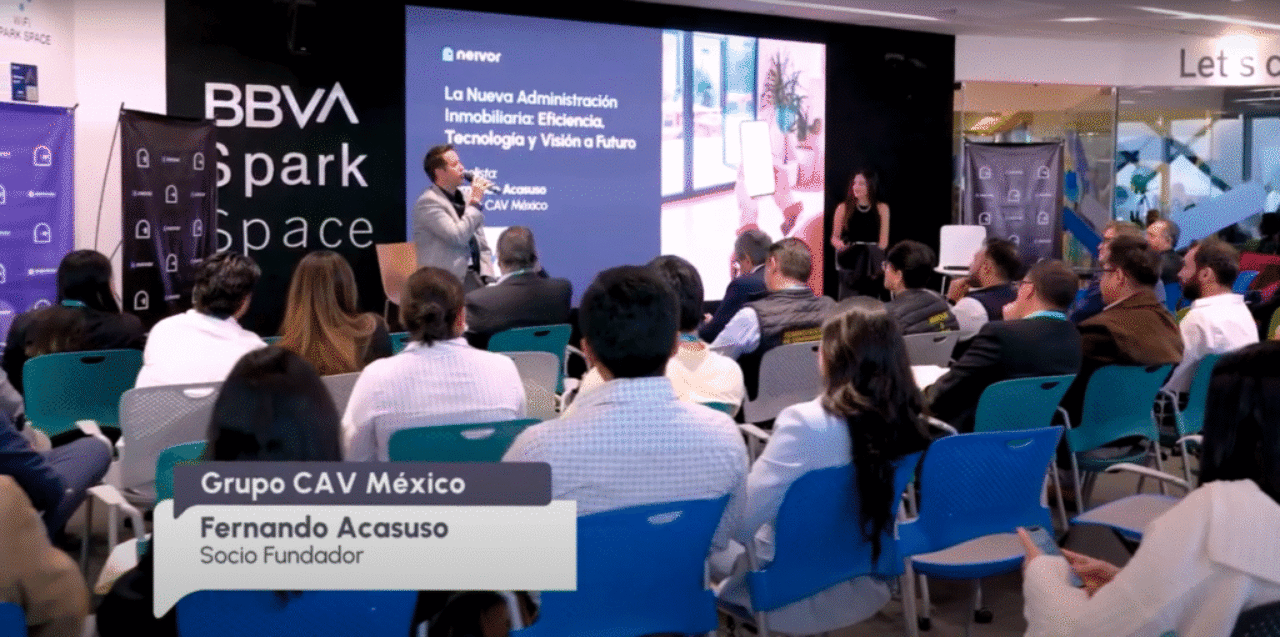 Cav México recibe galard{on en Distrito Neivor 2025